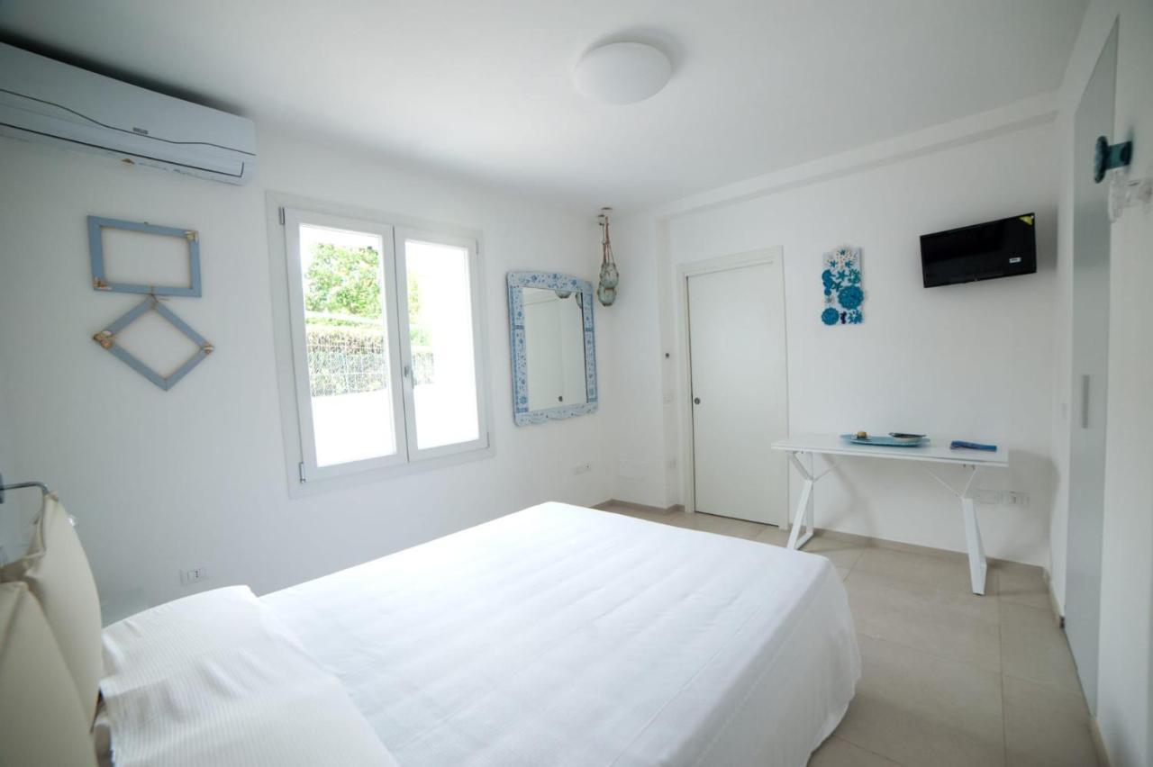 Bed & Breakfast A Mare Affitta Camere 法诺 外观 照片