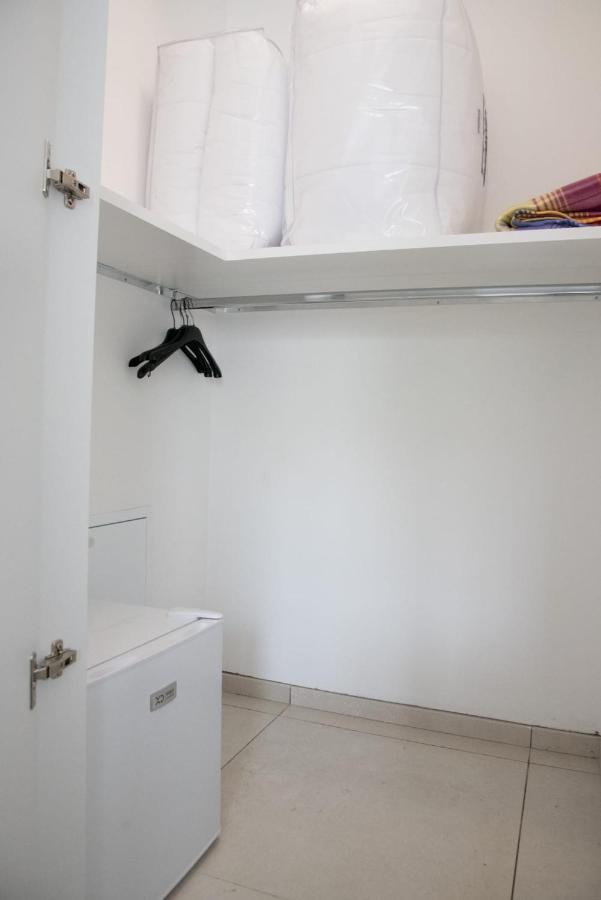 Bed & Breakfast A Mare Affitta Camere 法诺 外观 照片