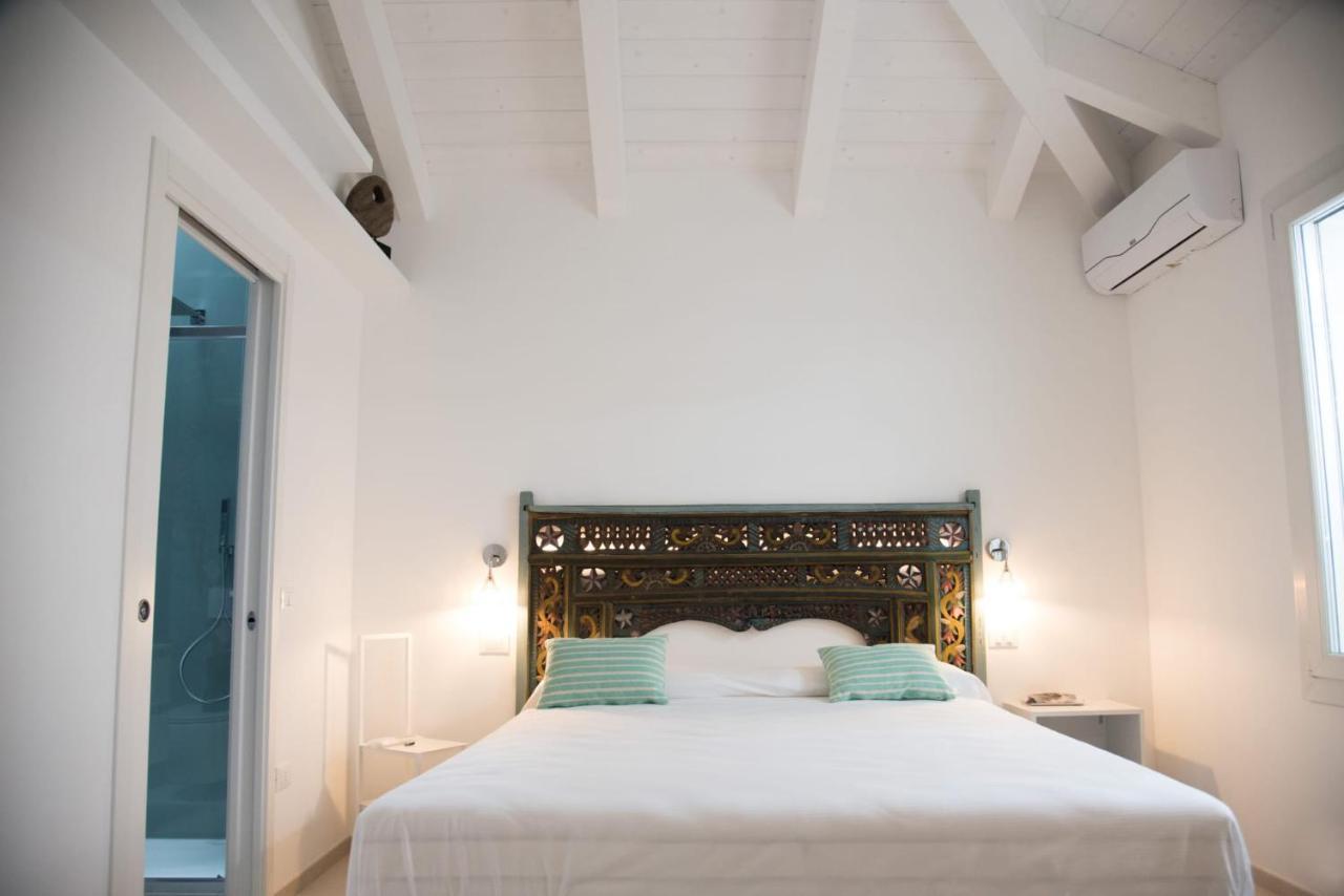 Bed & Breakfast A Mare Affitta Camere 法诺 外观 照片