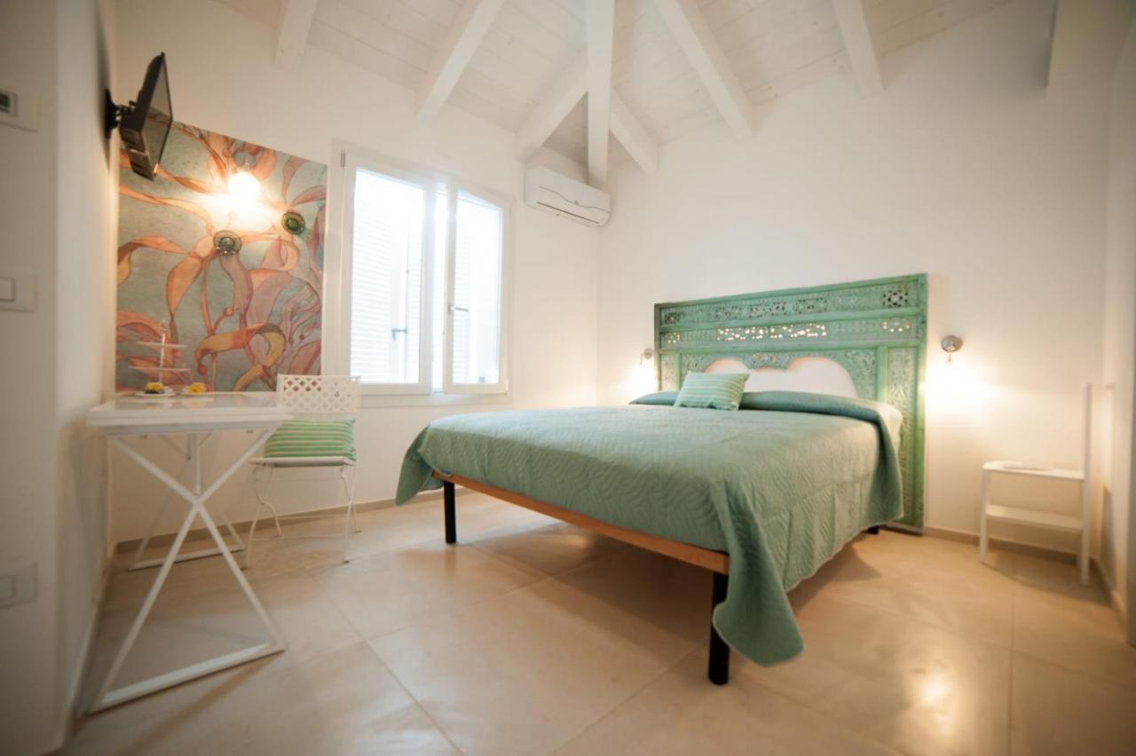 Bed & Breakfast A Mare Affitta Camere 法诺 外观 照片